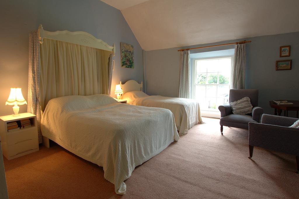Enniscoe House Hotel Crossmolina Стая снимка